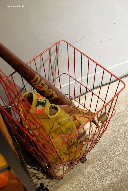 小倉庫．DEPOT：充滿英式復古情懷的文青咖啡館，可以從早午餐吃到下午茶，推薦燉飯和甜點，好吃有誠意 @飛天璇的口袋