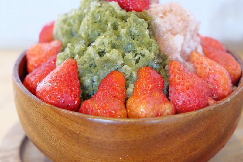 冰ㄉ．かき氷｜有濃濃文青氛圍的冰ㄉ，內用只有10個座位區，台南赤崁樓周邊美食 @飛天璇的口袋