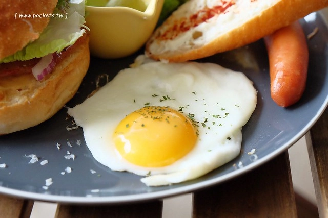 找晨手作輕食料理：很有質感的早午餐店，兼具視覺與味覺，健康食材用心的料理 @飛天璇的口袋