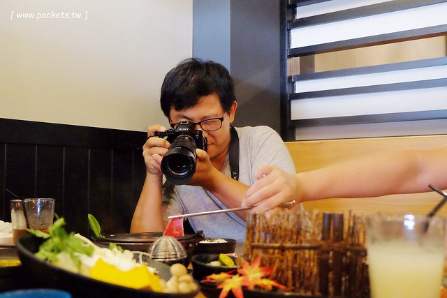 灰鴿┃台中西屯美食：中科商圈精緻火鍋餐廳，嚴選頂級食材， 澳洲極黑和牛、活體波士頓龍蝦、帝王鮭魚、天使紅蝦，開幕期間點鍋送伊比利豬 @飛天璇的口袋