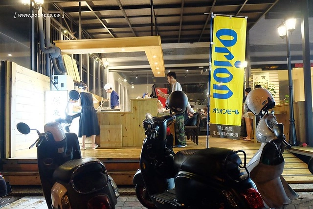 同拉麵┃台中北屯美食：大坑地區的深夜食堂，很接近日本風味的好吃拉麵，才開幕沒多久就要拿號碼牌，除了九州拉麵還有關東煮，超夯的小鮮肉和燈炮奶茶 @飛天璇的口袋