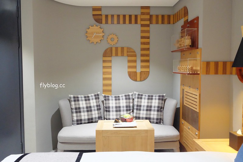 天成文旅．回行旅┃台中飯店推薦：距離逢甲商圈步行5分鐘，充滿懷舊氛圍的設計旅店 @飛天璇的口袋