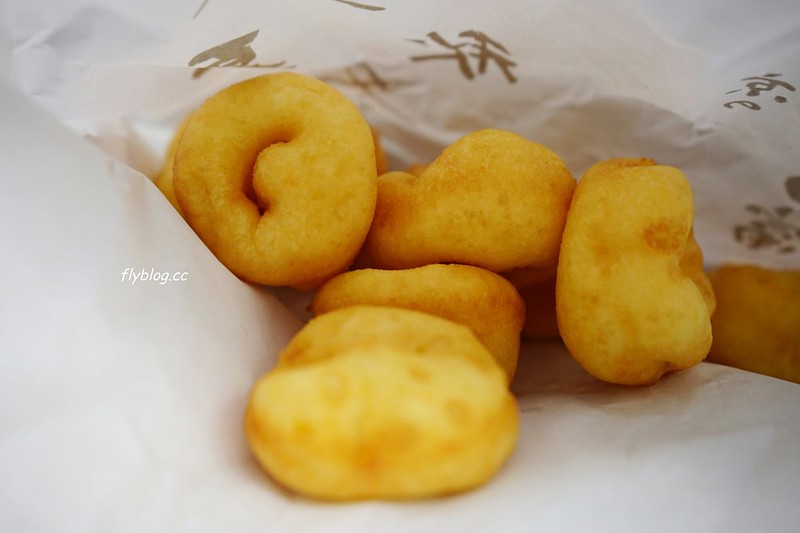 日本京都｜錦市場こんなもんじゃ｜錦市場必吃的超人氣美食，豆乳甜甜圈和豆乳冰淇淋 @飛天璇的口袋