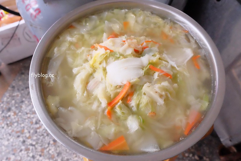 嘉義東區｜三代西市米糕：嘉義小吃一路吃，同場加映嘉義小吃美食：西市老店筒仔米糕、阿坤師土魠魚羹、蘇記傳統紅豆餅、貓尾巴Cat’s Tail @飛天璇的口袋