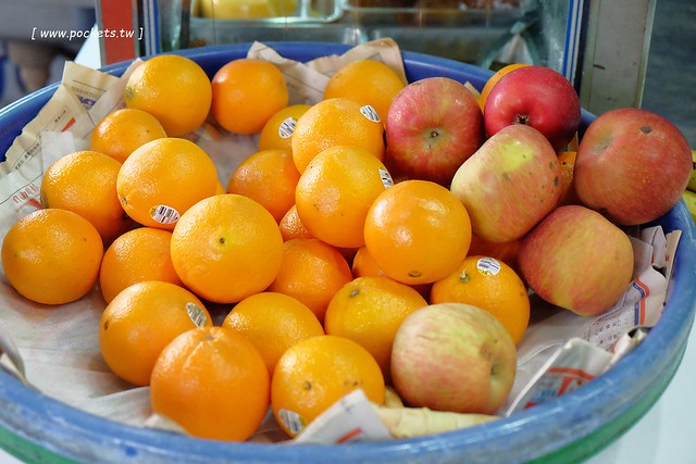 禎祥冰果店┃台中南屯美食：ptt上推爆的老式冰果室，擁有20多年歷史，堅持自已熬煮配料，冰品便宜又大碗 @飛天璇的口袋