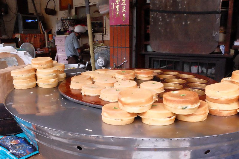 嘉義東區｜三代西市米糕：嘉義小吃一路吃，同場加映嘉義小吃美食：西市老店筒仔米糕、阿坤師土魠魚羹、蘇記傳統紅豆餅、貓尾巴Cat’s Tail @飛天璇的口袋