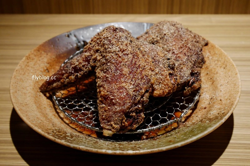 日本大阪｜本町製麵所 Hommachi-seimenjo honten．米其林必比登推薦，店裡只有8個座位 @飛天璇的口袋