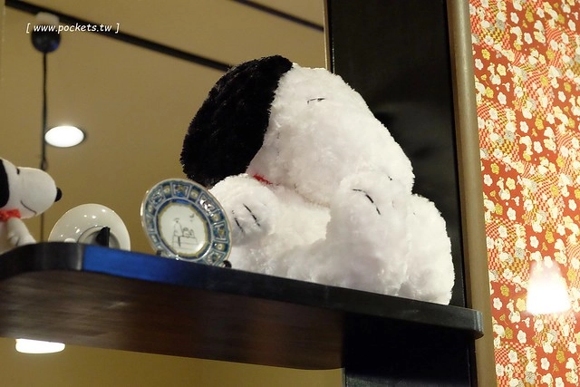 日本大分｜史努比茶屋由布院店，全世界第一間以史努比為主題的茶屋，餐點可愛吸睛萌度破錶 @飛天璇的口袋