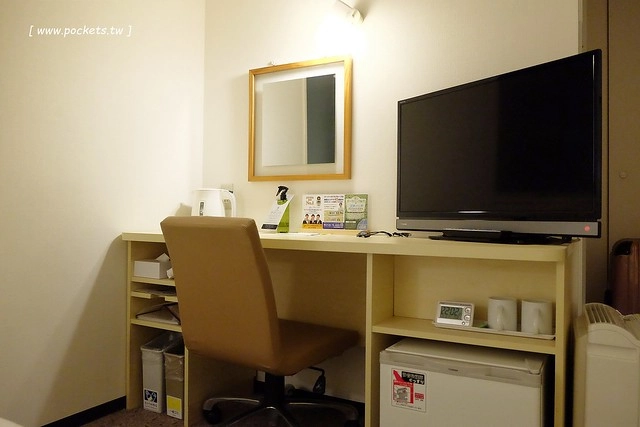 日本東京｜池袋西口超級酒店 Super Hotel．鄰近JR池袋車站附早餐，平日一晚只要2,000初頭 @飛天璇的口袋