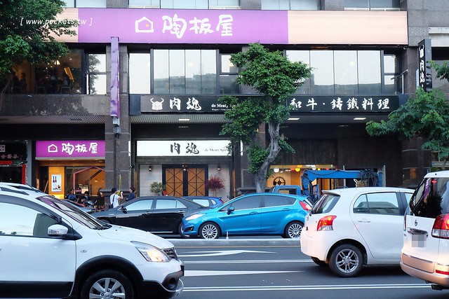 肉魂鑄鐵料理．de Meaty Spirit┃台中北屯美食：環境寬敞又明亮，食材新鮮又奢華，澳洲9A牛肉+帝王蟹等季節性現流海鮮，台中少見的鐵鑄鍋火鍋店 @飛天璇的口袋