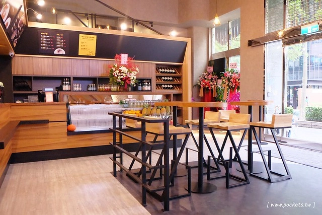 MR. TSUO 左先生的西式廚房｜鄰近捷運文湖線西湖站，前晶華飯店主廚，以低溫烹飪料理手法，結合創意與時尚的舒適空間 @飛天璇的口袋