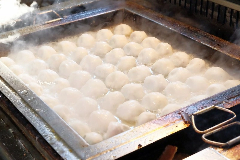 一品香水煎包｜大甲超人氣瓠仔水煎包，假日大排長龍的鎮瀾宮必吃美食 @飛天璇的口袋