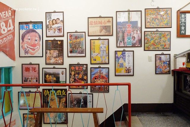 窩巷二店@大全店┃台中西區美食：台灣首見時尚的酒杯甜點，鄰近台中文學館和台中市役所，結合古早味的柑仔店和日日春唱片行 @飛天璇的口袋