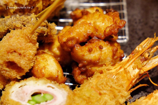 新宿勝博殿｜慶祝11週年慶，週週抽日本東京雙人來回機票，新上市金黃極濃的雪花起司豬排，品嚐超厚切日式炸豬排的美味 @飛天璇的口袋