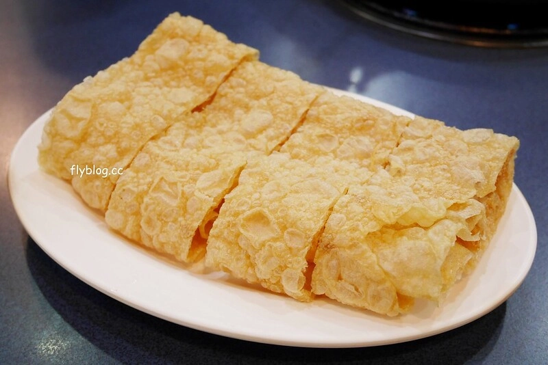 台中西區｜阿里郎迷你火鍋．超過30顆蛤蠣的蒜頭雞超推，還有饕客必點的燒酒雞 @飛天璇的口袋