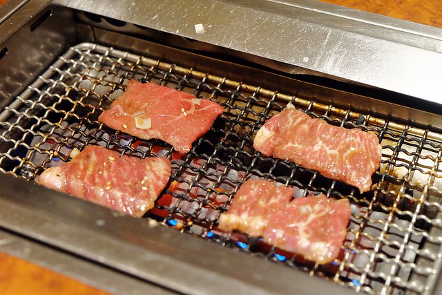 日本東京｜池袋彩伽亭 Saikatei．網友推薦池袋最好吃燒肉店，JR池袋駅西口步行5分鐘 @飛天璇的口袋