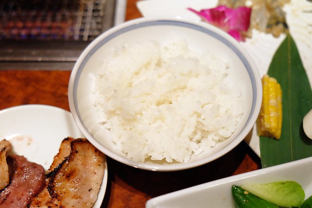 日本東京｜池袋彩伽亭 Saikatei．網友推薦池袋最好吃燒肉店，JR池袋駅西口步行5分鐘 @飛天璇的口袋