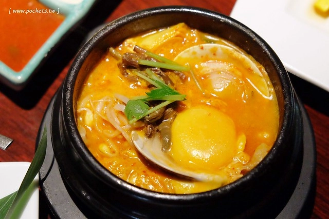 日本沖繩｜東橫inn．Toyoko-Inn.com｜單軌列車沖繩那霸旭橋站前，鄰近新都心和國際通商圈，房間有免費Wi-Fi，住房附隔天早餐 @飛天璇的口袋