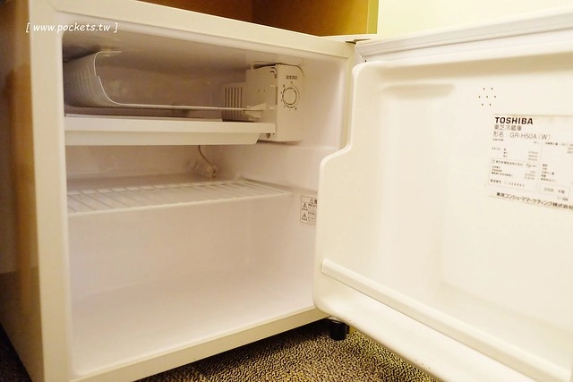 日本沖繩｜東橫inn．Toyoko-Inn.com｜單軌列車沖繩那霸旭橋站前，鄰近新都心和國際通商圈，房間有免費Wi-Fi，住房附隔天早餐 @飛天璇的口袋