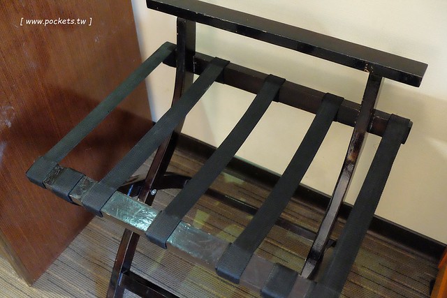 桃禧航空城酒店┃桃園飯店推薦：浪漫至極的水晶教堂、小孩最愛的木樂地Hape桃園館、入住送小恐龍玩偶、鄰近桃園國際機場交通方便 @飛天璇的口袋