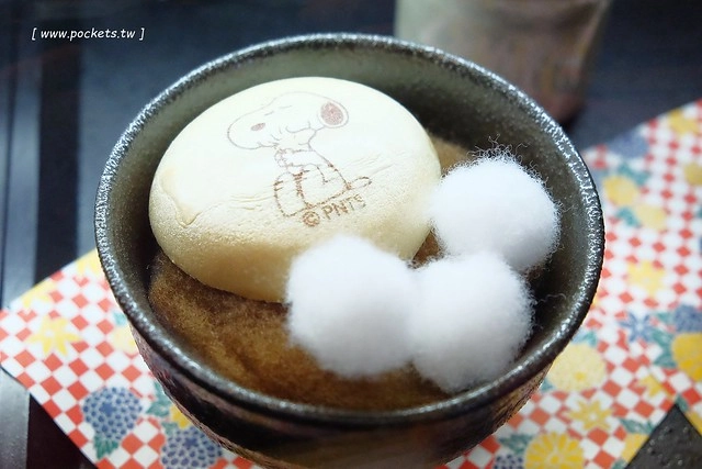 日本大分｜史努比茶屋由布院店，全世界第一間以史努比為主題的茶屋，餐點可愛吸睛萌度破錶 @飛天璇的口袋