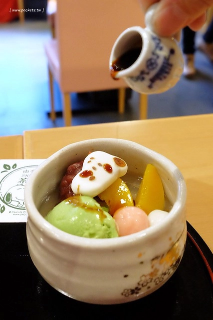 日本大分｜史努比茶屋由布院店，全世界第一間以史努比為主題的茶屋，餐點可愛吸睛萌度破錶 @飛天璇的口袋