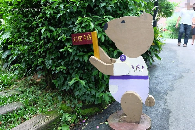 台中新社｜薰衣草森林新社店．充滿幸福的紫色樂園，享受森林裡的芬多精 @飛天璇的口袋