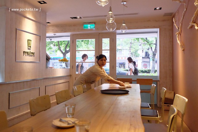 彼內朵法式蛋糕店．Patissier Pinede｜來自日本名古屋的甜點店，近SOGO百貨捷運忠孝復興站，1974烤起司蛋糕是招牌甜點 @飛天璇的口袋