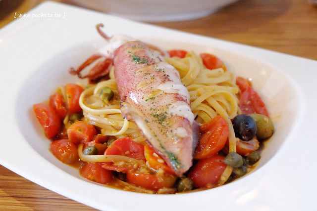 鹽與胡椒餐館┃台中南屯美食：道道都是美味與誠意，可以感受主廚料理的用心，隱藏版菜色需要事先預訂，二訪吃完還是很感動 @飛天璇的口袋