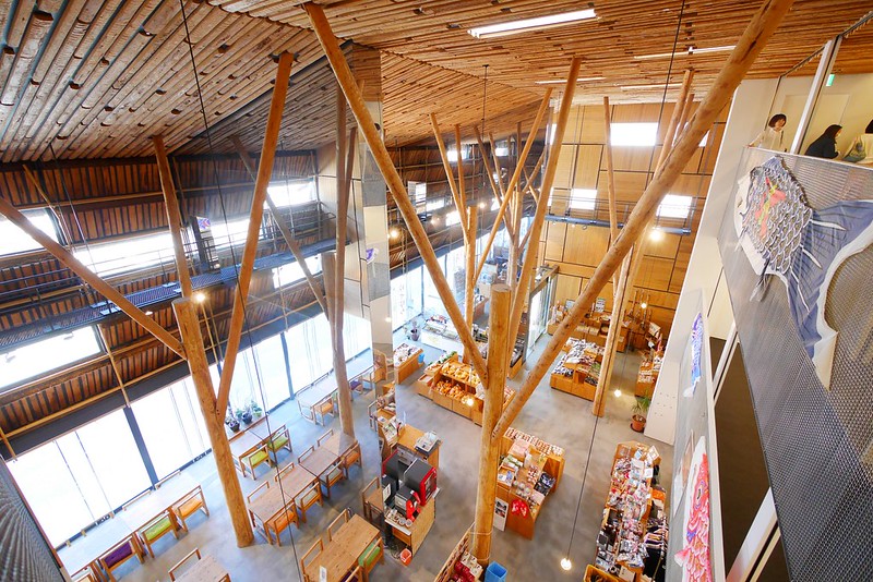 日本高知｜檮原町．隈研吾五大建築的巡禮，檮原町綜合廳舍、雲之上別館、雲之上本館、雲之上藝廊、雲之上圖書館 @飛天璇的口袋