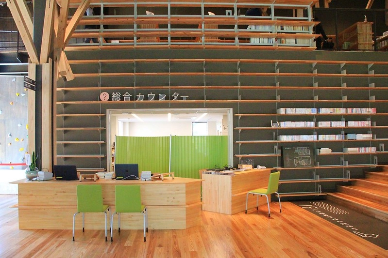 日本高知｜檮原町．隈研吾五大建築的巡禮，檮原町綜合廳舍、雲之上別館、雲之上本館、雲之上藝廊、雲之上圖書館 @飛天璇的口袋