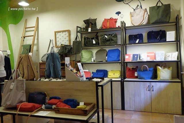 台中新社｜薰衣草森林新社店．充滿幸福的紫色樂園，享受森林裡的芬多精 @飛天璇的口袋