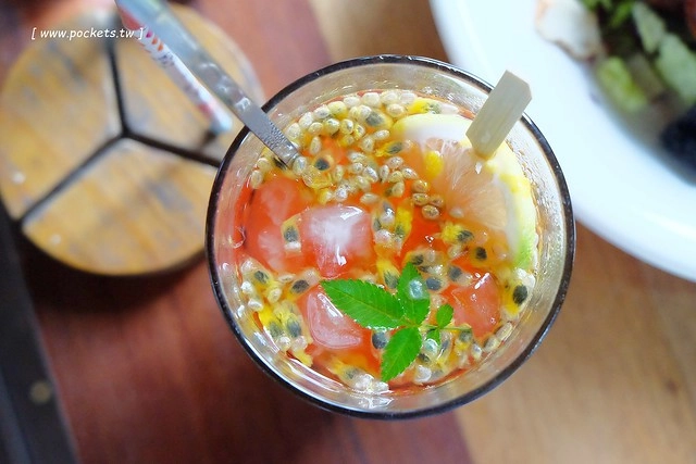 台中新社｜薰衣草森林新社店．充滿幸福的紫色樂園，享受森林裡的芬多精 @飛天璇的口袋