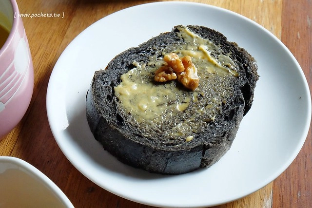 台中新社｜薰衣草森林新社店．充滿幸福的紫色樂園，享受森林裡的芬多精 @飛天璇的口袋