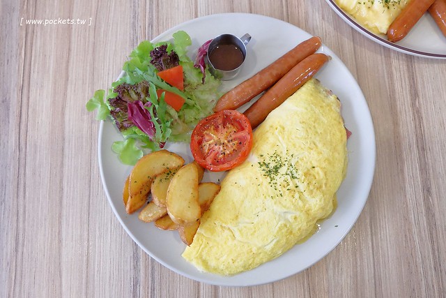 台中西區｜小家山食．老宅改造的日式空間，嚴選食材用心的店家 @飛天璇的口袋