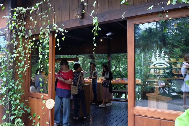 台中新社｜薰衣草森林新社店．充滿幸福的紫色樂園，享受森林裡的芬多精 @飛天璇的口袋