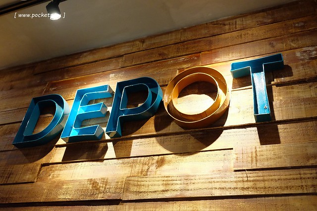 小倉庫．DEPOT：充滿英式復古情懷的文青咖啡館，可以從早午餐吃到下午茶，推薦燉飯和甜點，好吃有誠意 @飛天璇的口袋