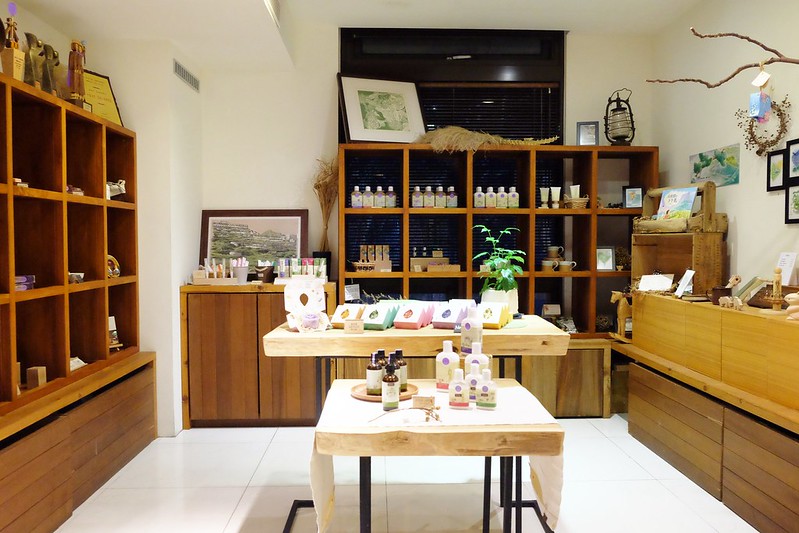 新北瑞芳｜緩慢金瓜石．礦山裡的小天堂，離山最近的距離，金瓜石民宿推薦 @飛天璇的口袋