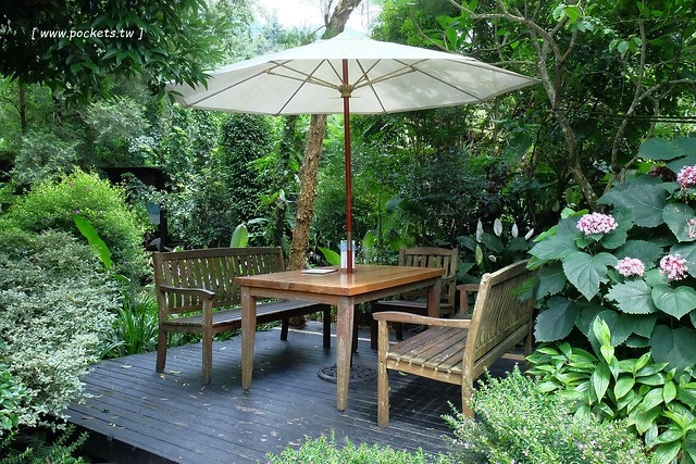 台中新社｜薰衣草森林新社店．充滿幸福的紫色樂園，享受森林裡的芬多精 @飛天璇的口袋