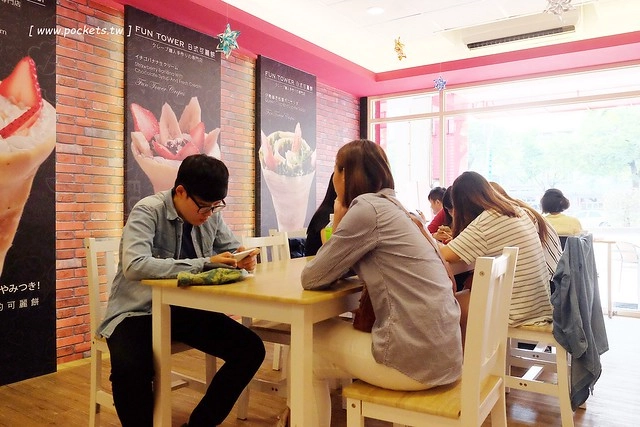 Fun Tower日式可麗餅┃台中西區美食：南台灣超人氣日本軟式可麗餅，朵朵都像盛開的小花，台中國美館商圈散步甜點，品嚐午后的下午茶小確幸 @飛天璇的口袋