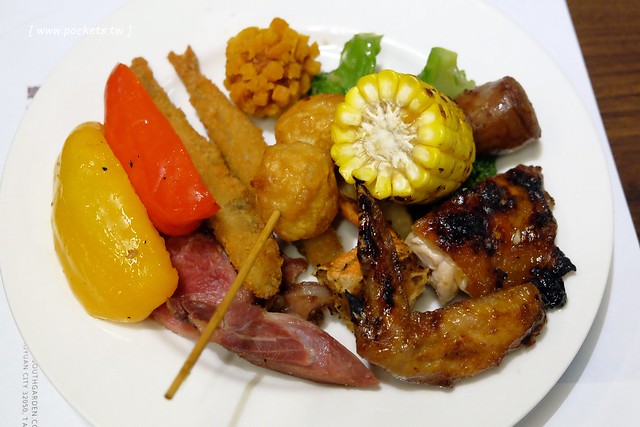 南方莊園 South Garden┃桃園親子飯店：2016年新增美人魚主題房，享受泡湯、水療池、Rody跳跳馬，戶外大草原和BBQ晚餐 @飛天璇的口袋