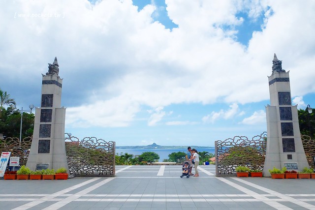 日本沖繩｜美麗海水族館．絢麗多彩的沖繩之謎，嘆為觀止的黑潮之海 @飛天璇的口袋