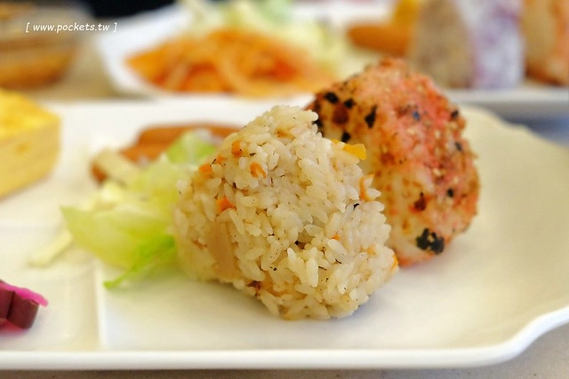 日本沖繩｜沖繩自駕4天3夜親子遊｜台北&rarr;沖繩&rarr;Travel租車公司&rarr;沖繩必遊景點推薦&rarr;沖繩必吃美食推薦&rarr;沖繩住宿推薦 @飛天璇的口袋