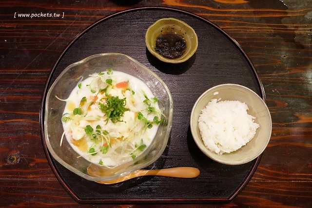 日本沖繩｜沖繩自駕4天3夜親子遊｜台北&rarr;沖繩&rarr;Travel租車公司&rarr;沖繩必遊景點推薦&rarr;沖繩必吃美食推薦&rarr;沖繩住宿推薦 @飛天璇的口袋