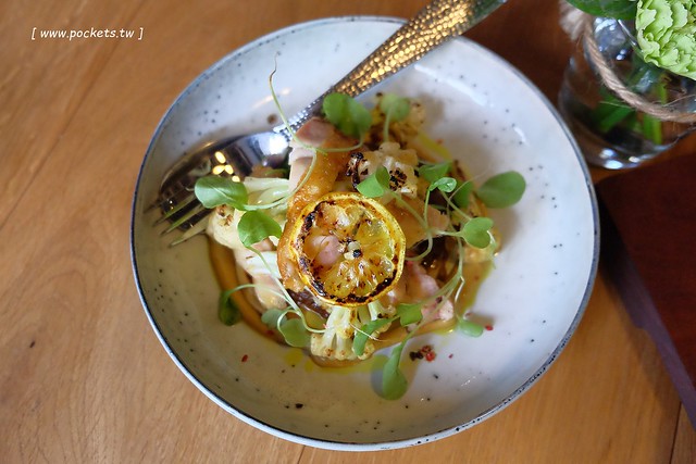 台中西區｜FORE restaurant，使用最古老的Grill烹調方式，位於台中美術館綠園道旁 @飛天璇的口袋