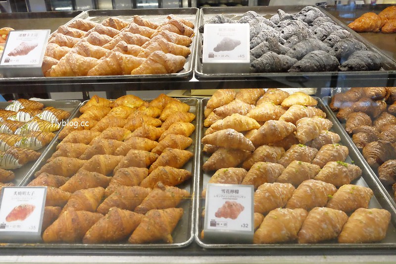 八月堂┃台中北區：殿堂級可頌台中也吃的到，繽紛草莓和青森蘋果季節限定，買7送1自用送禮都划算 @飛天璇的口袋