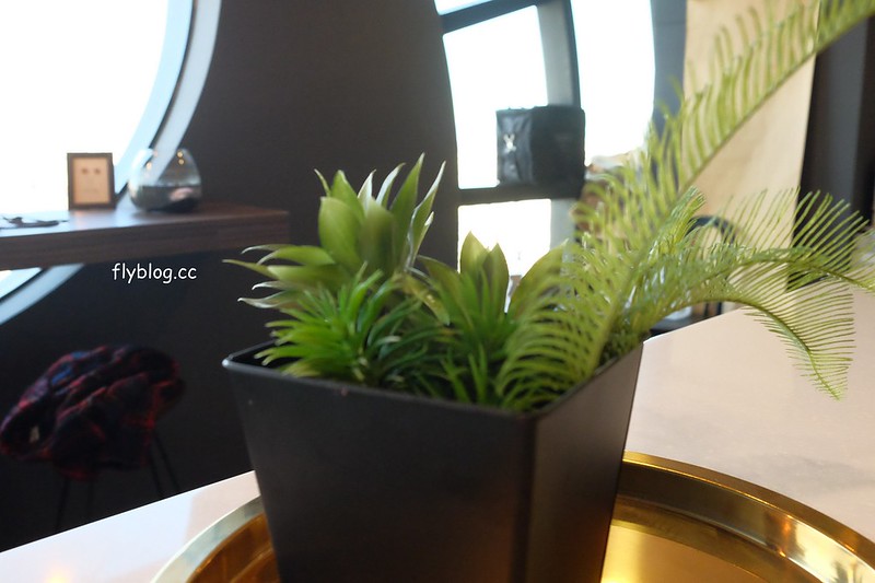 台中南區｜咖啡任務．Coffee Task：台中市最高的咖啡館，隱身於辦公大樓36樓，居高臨下眺望台中市美景 @飛天璇的口袋