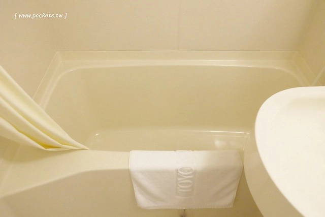 日本沖繩｜東橫inn．Toyoko-Inn.com｜單軌列車沖繩那霸旭橋站前，鄰近新都心和國際通商圈，房間有免費Wi-Fi，住房附隔天早餐 @飛天璇的口袋