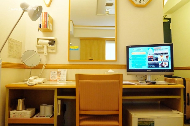 日本沖繩｜東橫inn．Toyoko-Inn.com｜單軌列車沖繩那霸旭橋站前，鄰近新都心和國際通商圈，房間有免費Wi-Fi，住房附隔天早餐 @飛天璇的口袋