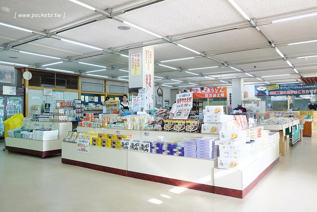 日本秋田旅遊景點┃秋田趴趴造Day2：角館TATETSU家和服體驗&rarr;角館武家屋敷(青柳家)&rarr;KURAKICHI和菓子&rarr;田澤湖(辰子、獨木舟)&rarr; 乳頭溫泉妙乃湯 @飛天璇的口袋